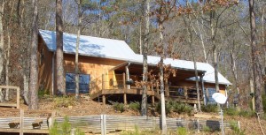 Rustic, 2/2 Cabin on good water at Smith Lake