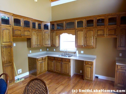 Smith Lake Foreclosure - Kitchen